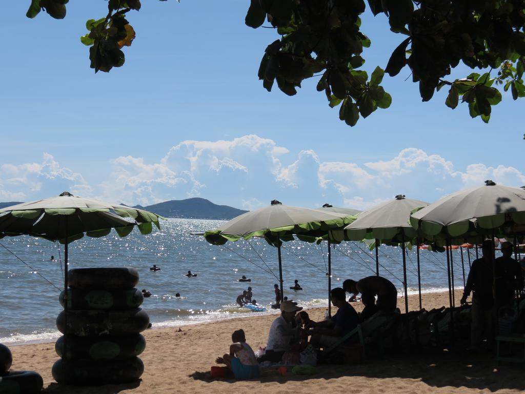 View Talay 1B Apartments Pattaya Eksteriør billede