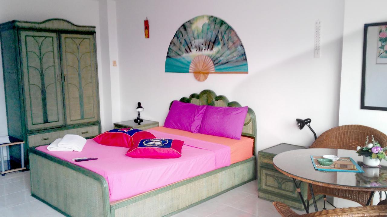 View Talay 1B Apartments Pattaya Eksteriør billede