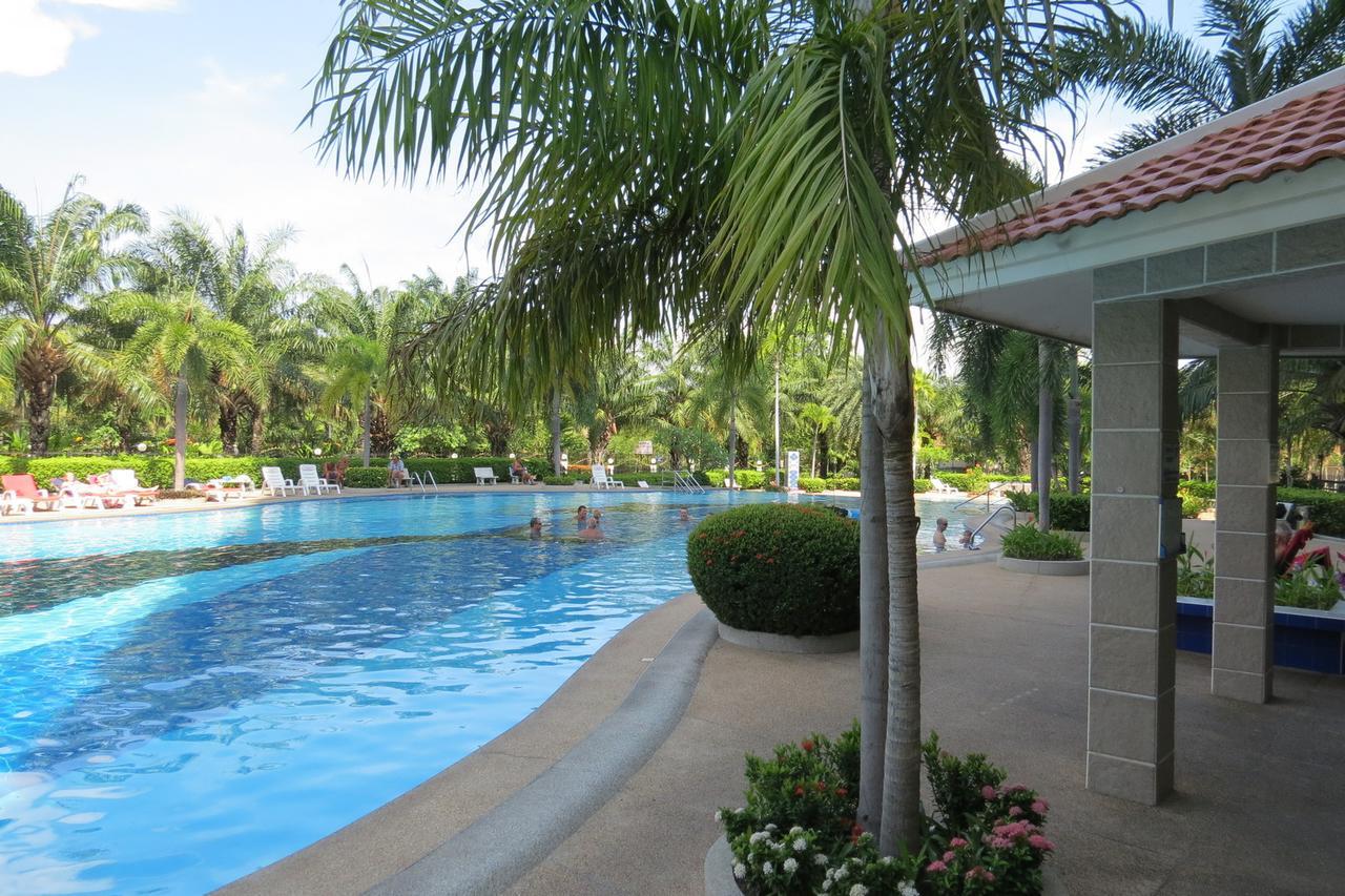 View Talay 1B Apartments Pattaya Eksteriør billede
