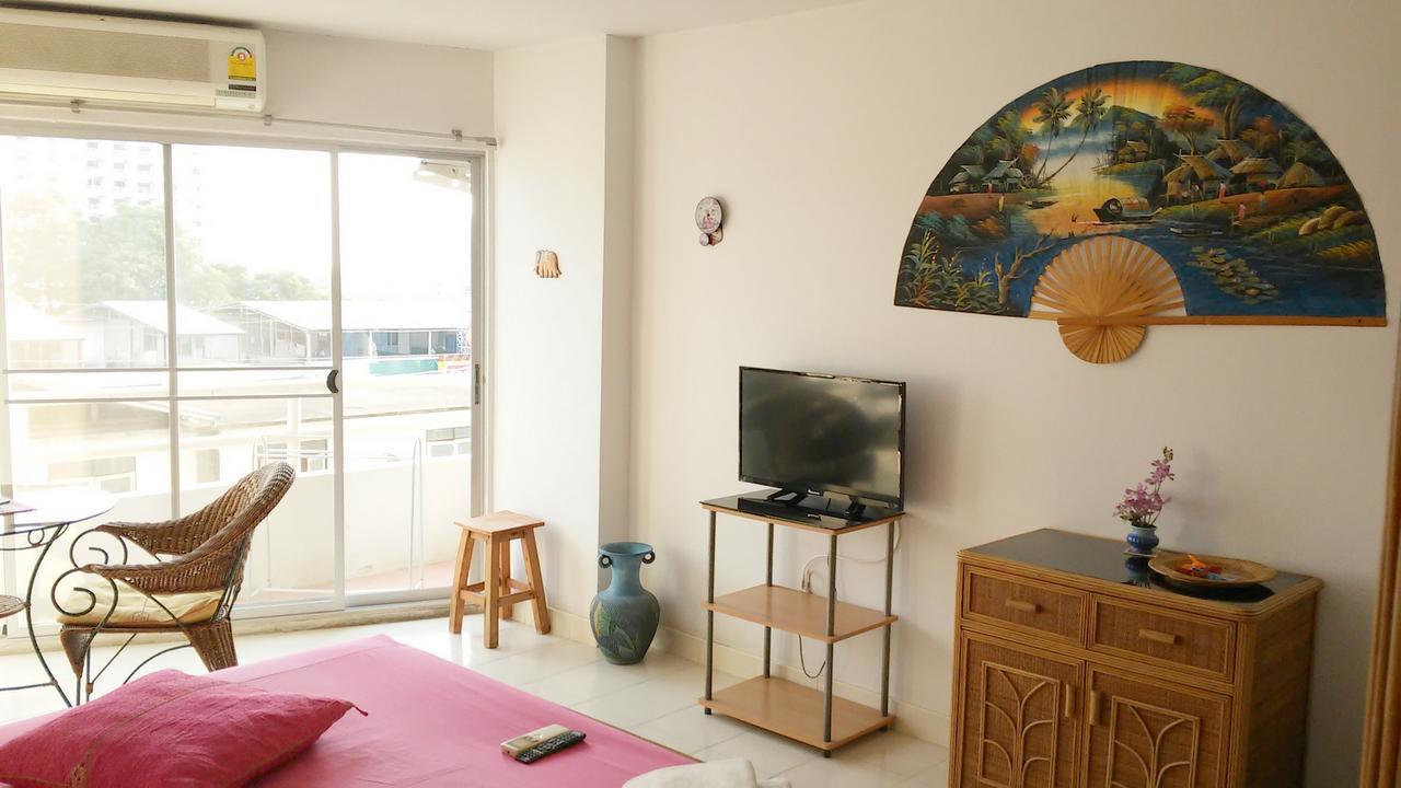 View Talay 1B Apartments Pattaya Eksteriør billede