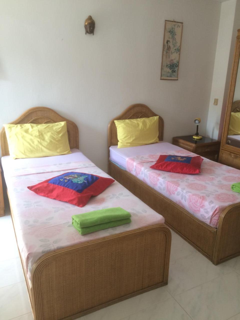 View Talay 1B Apartments Pattaya Eksteriør billede