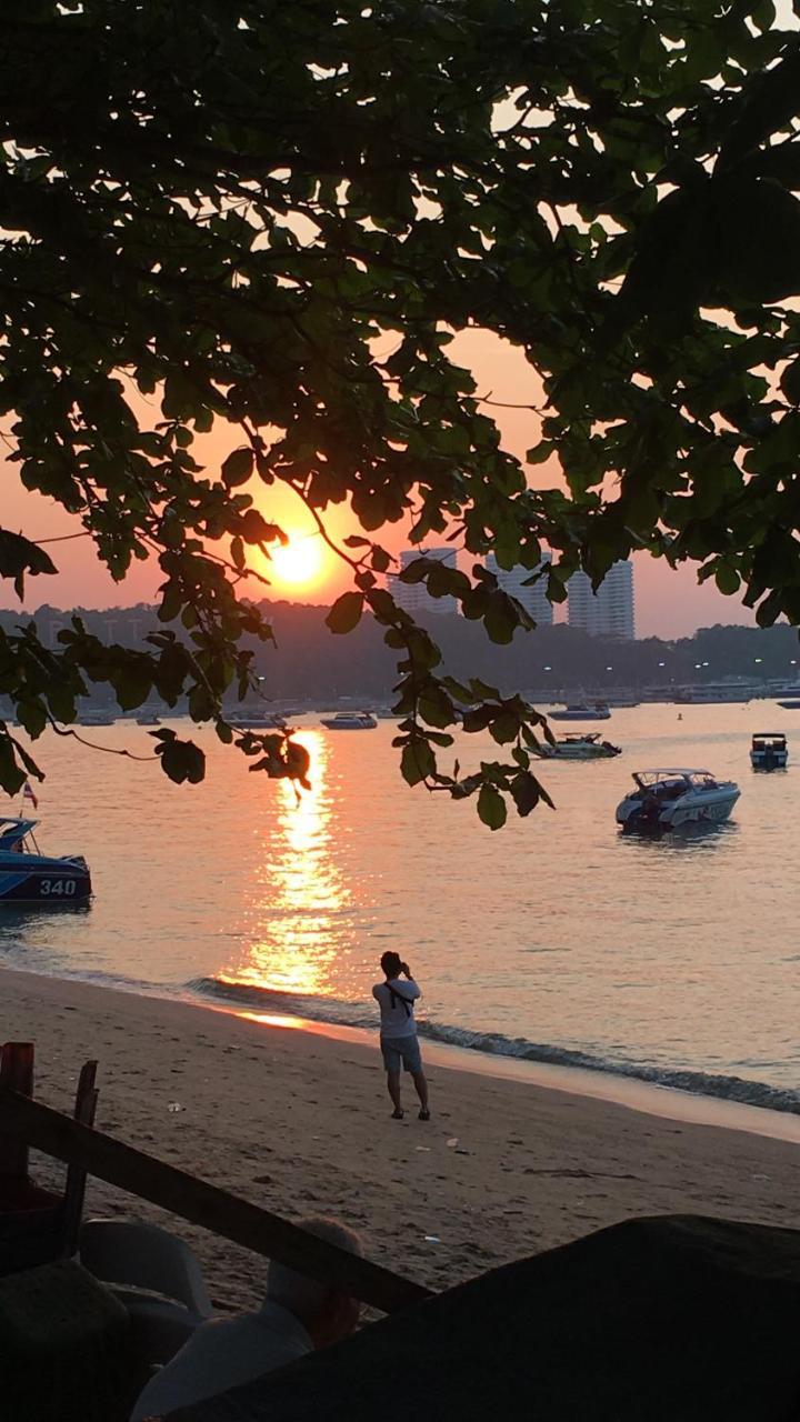 View Talay 1B Apartments Pattaya Eksteriør billede